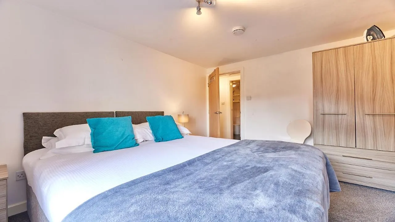 Host & Stay - Portland Road Suites 0*, Newcastle upon Tyne