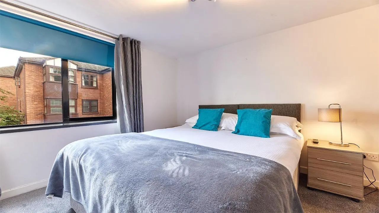 Apartment Host & Stay - Portland Road Suites